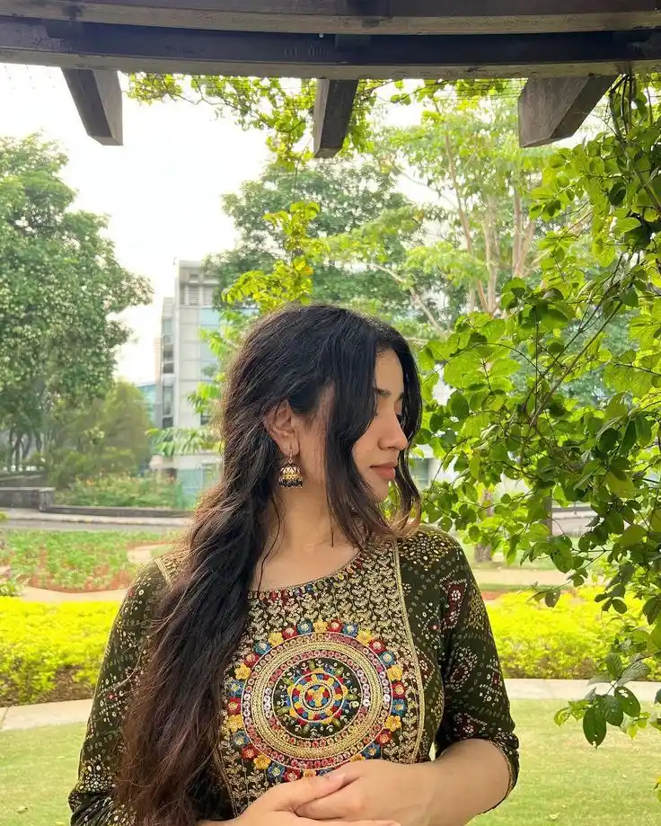 Cute ladki ka photo (1)