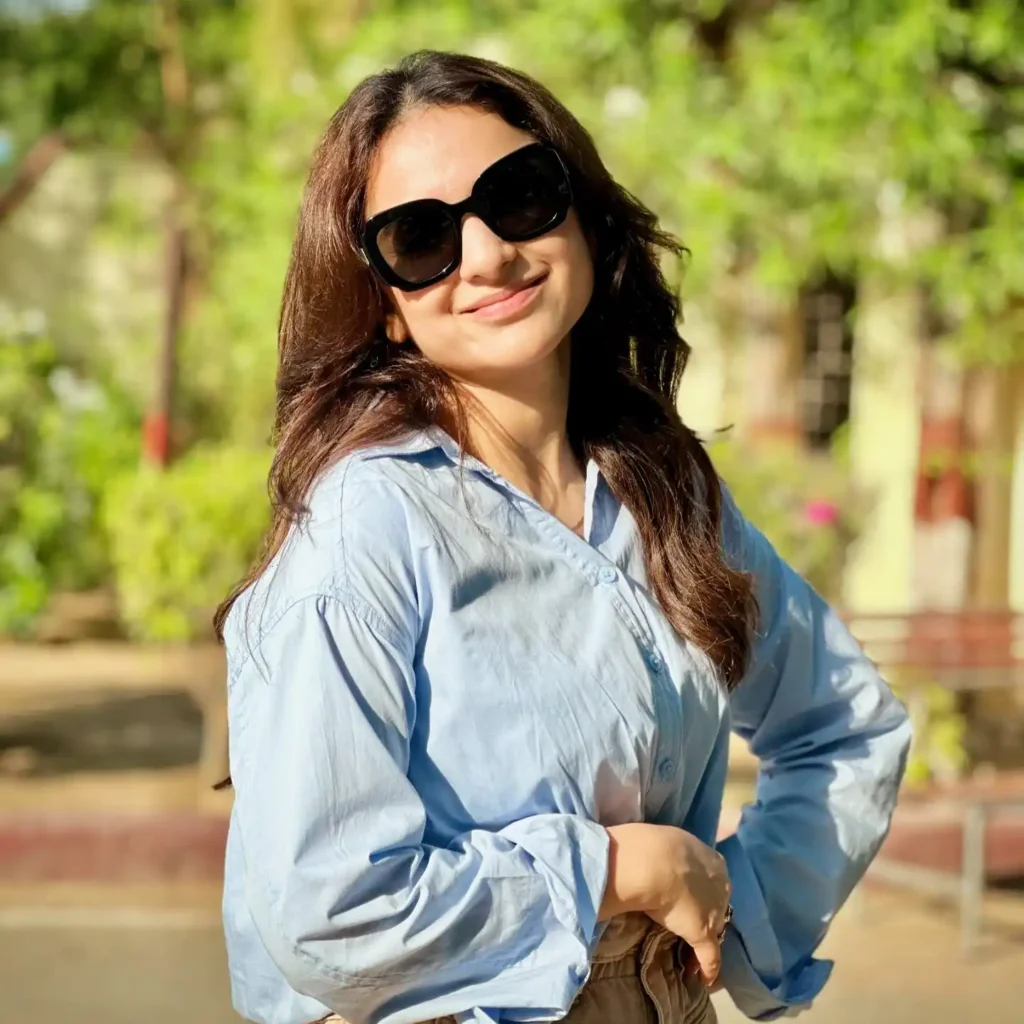 a cute girl pic