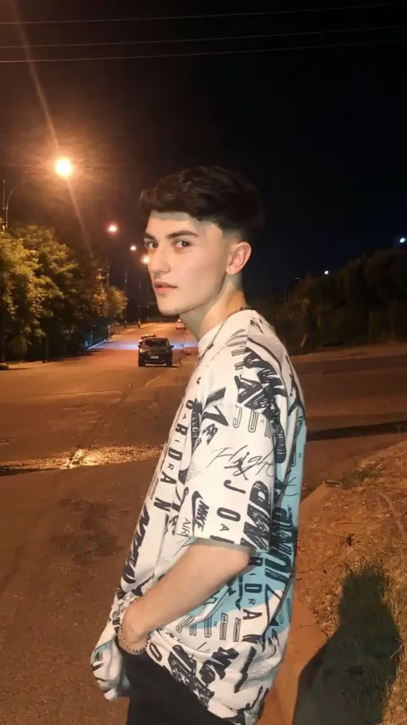 alone boys dpz