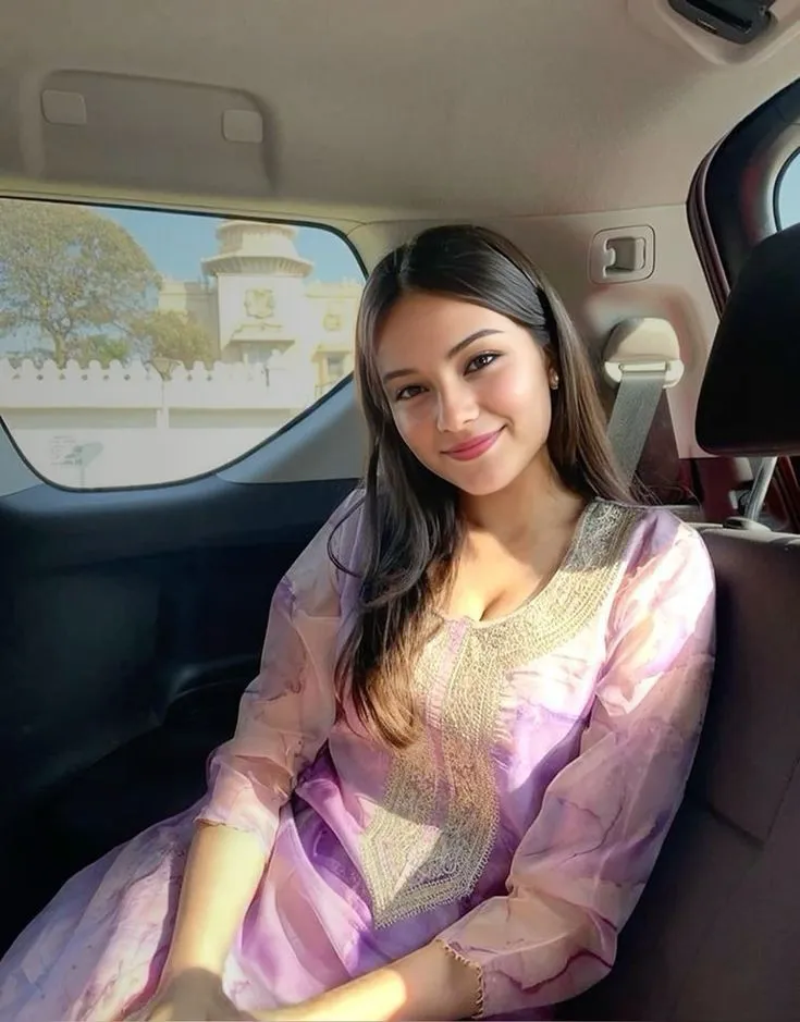 american ladki ki photo
