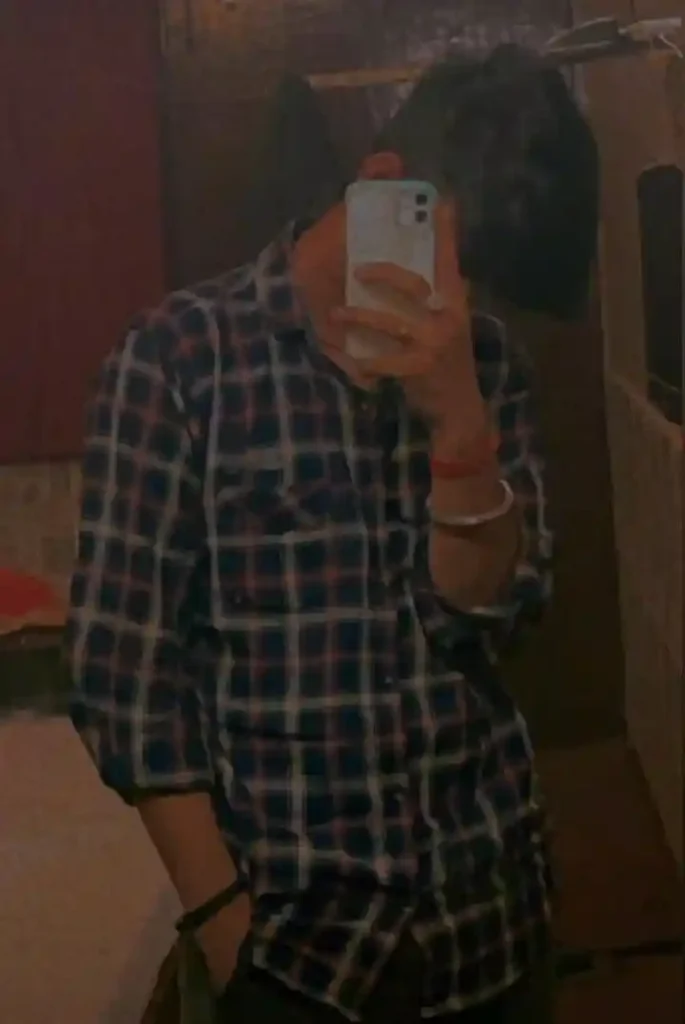 crying boys dp