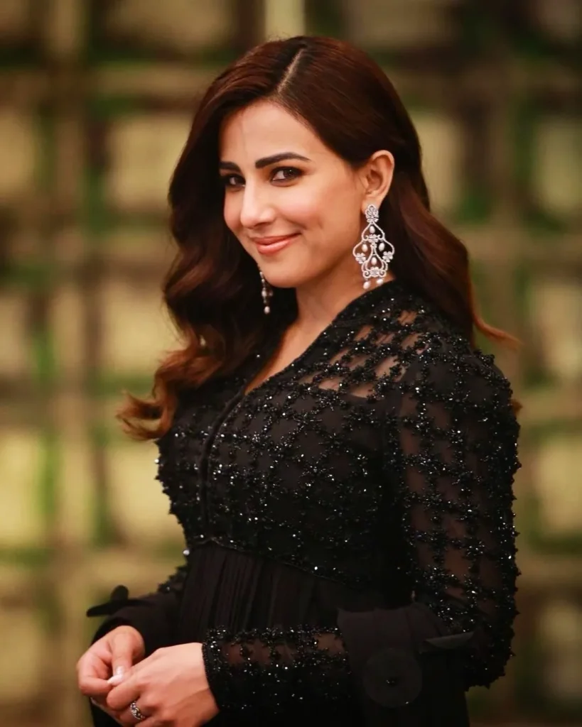 cute girl dp age