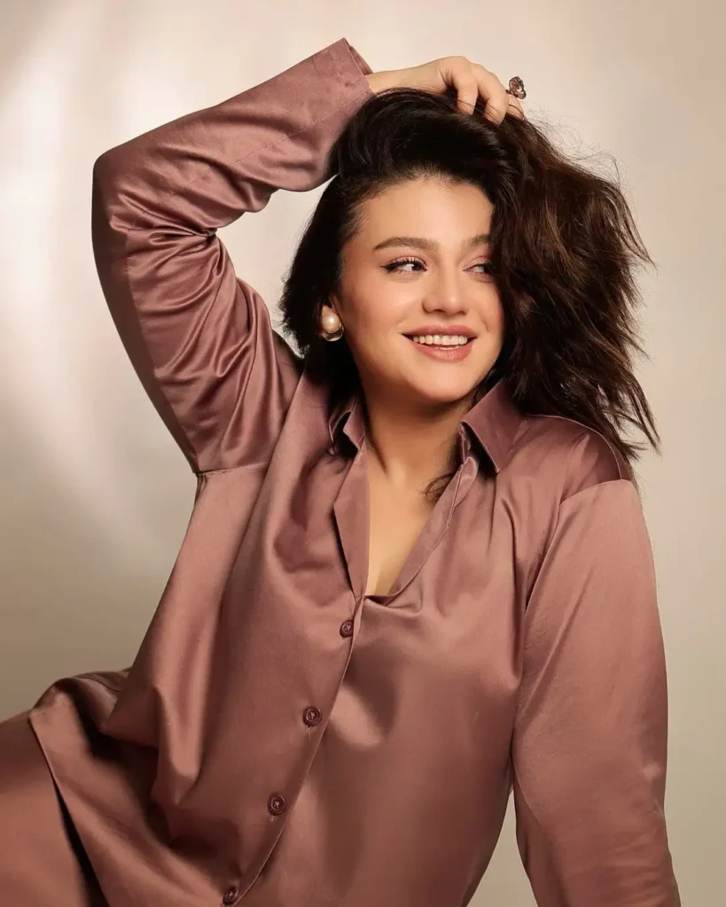 cute girl dp attitude