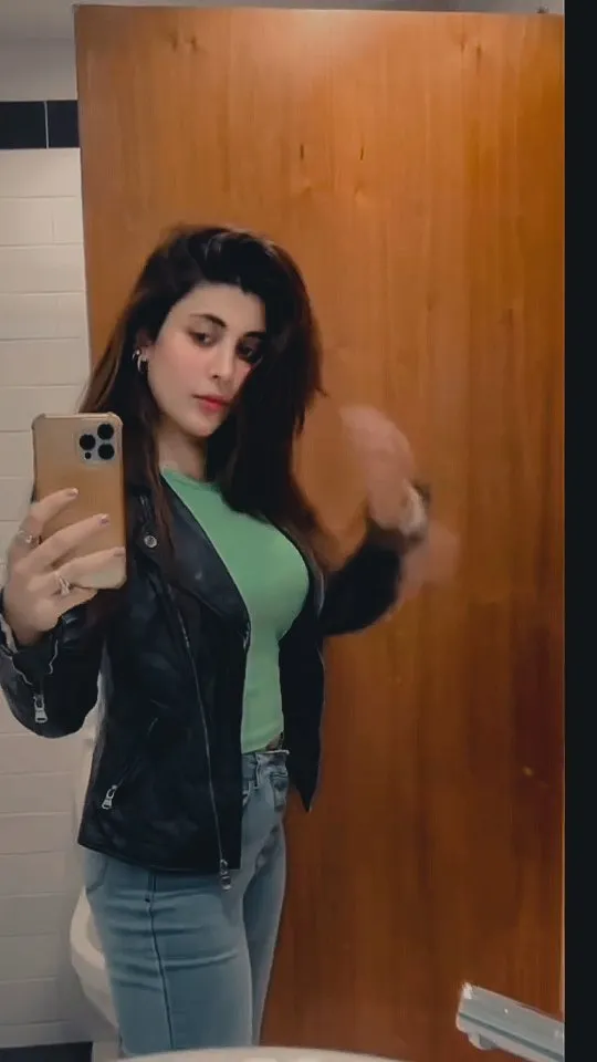 cute girl pic age indian