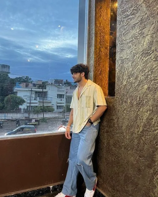instagram profile blurry