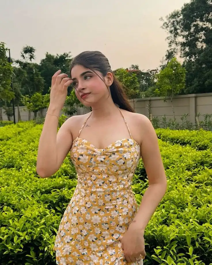ladki ka photo acche acche