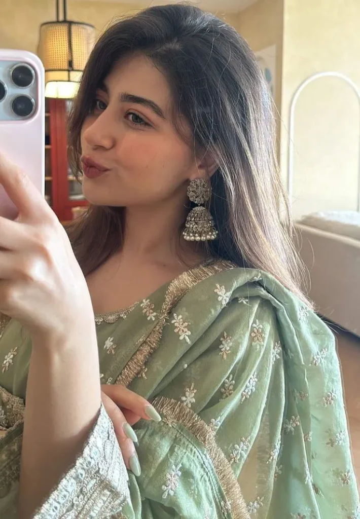 ladki ki dp attitude